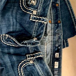 Miss me jeans size 30 nearly brand new